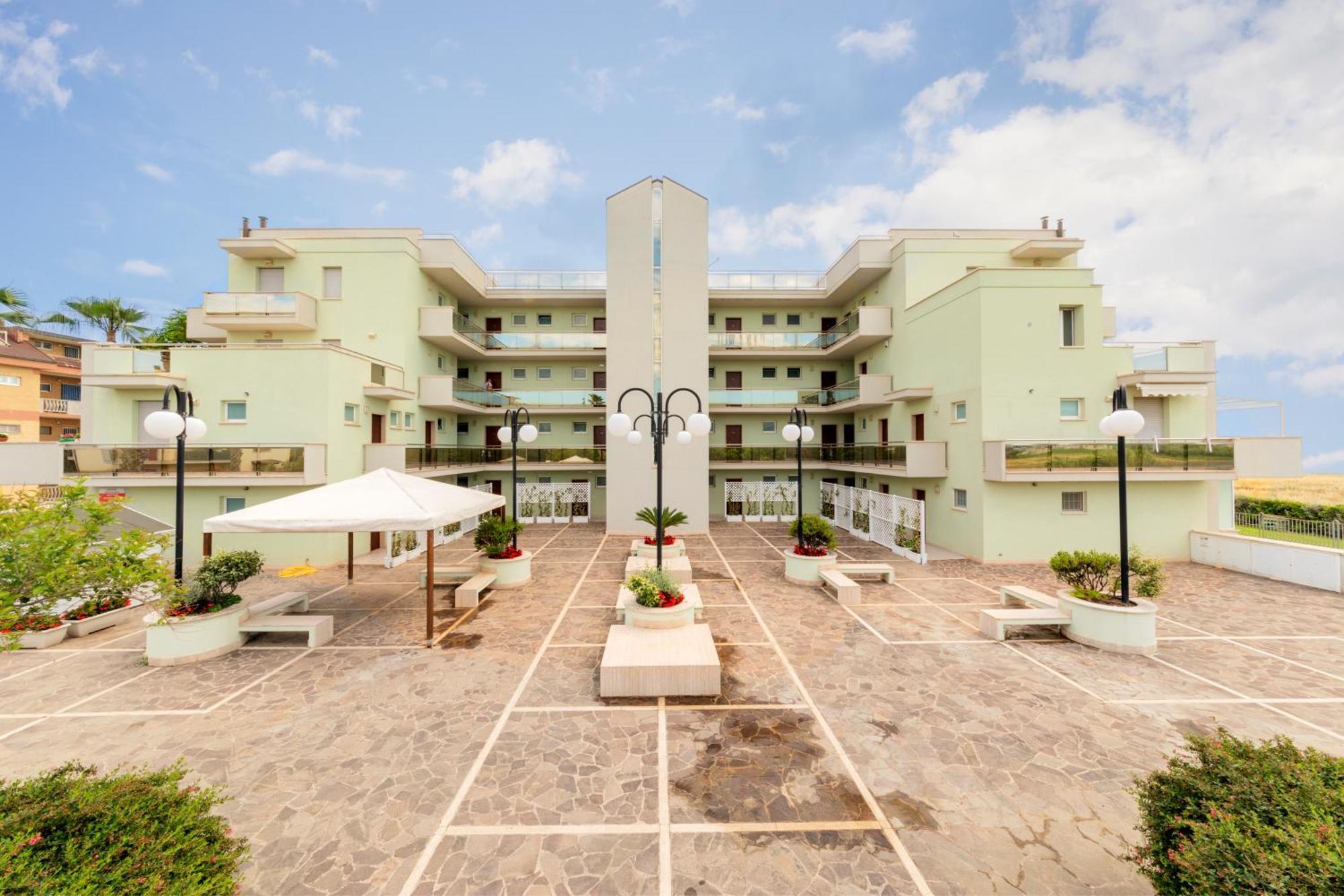Residence Brezza Di Mare Σαν Μπενεντέτο ντελ Τρόντο Εξωτερικό φωτογραφία